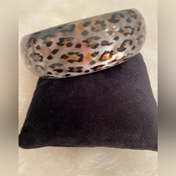 Silver Cheetah Animal Print Bangle - Picture 2 of 5